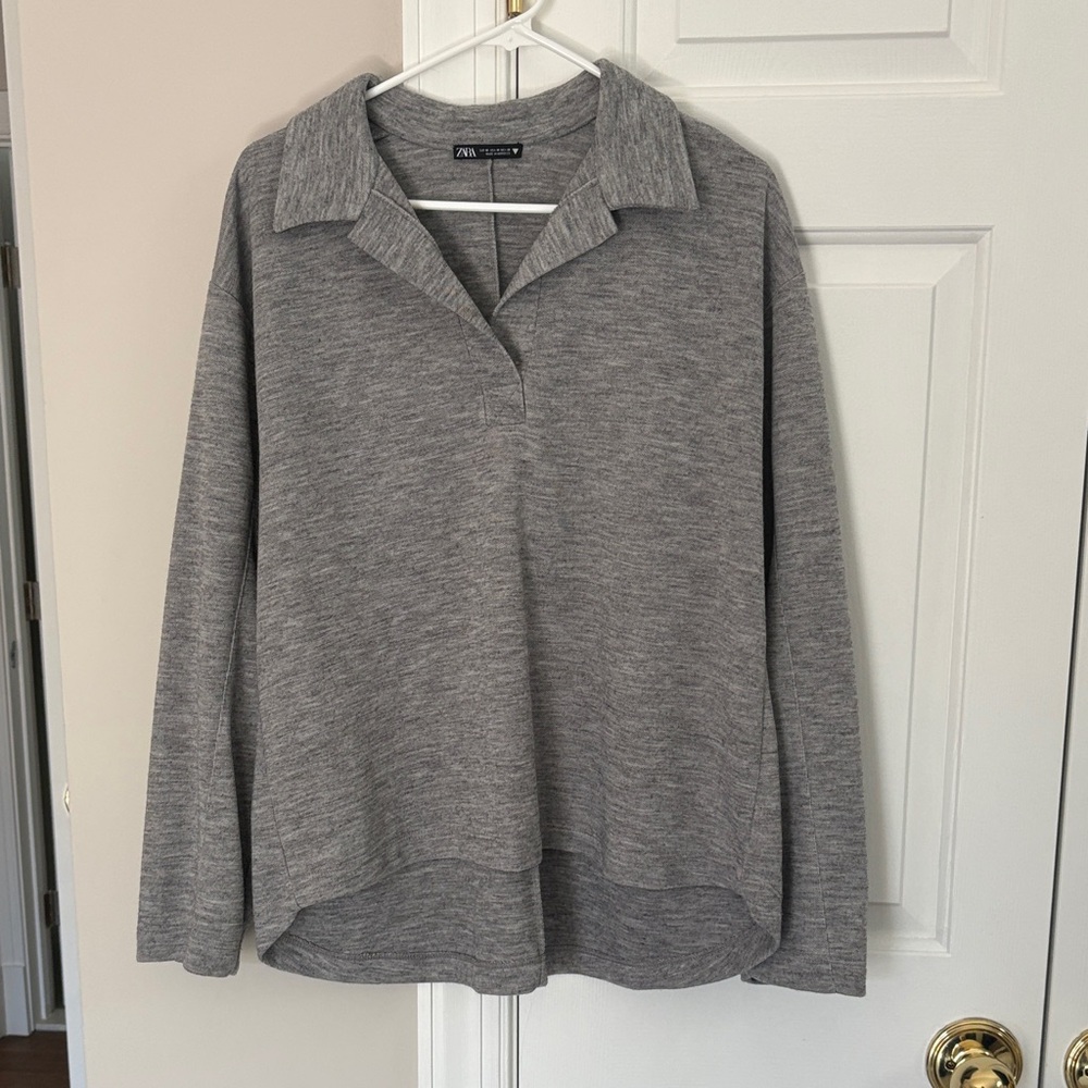 Zara Women's Gray Button Down Shirt